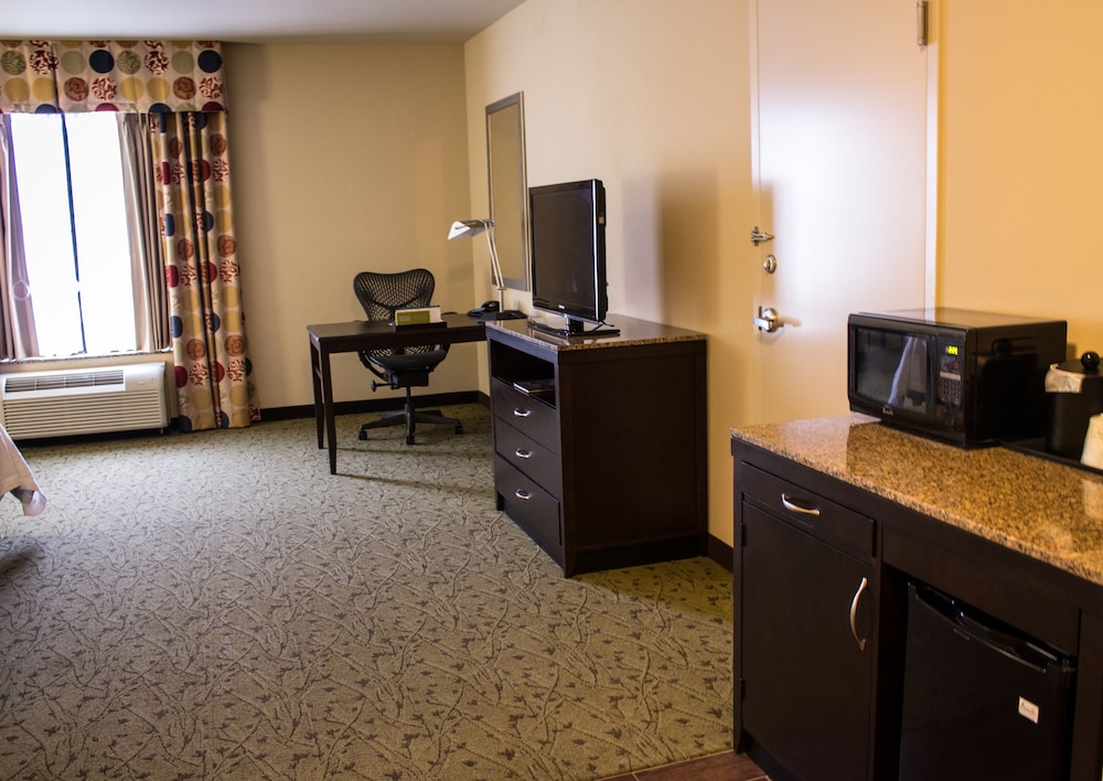 Hilton Garden Inn Pittsburgh/Cranberry 35/43