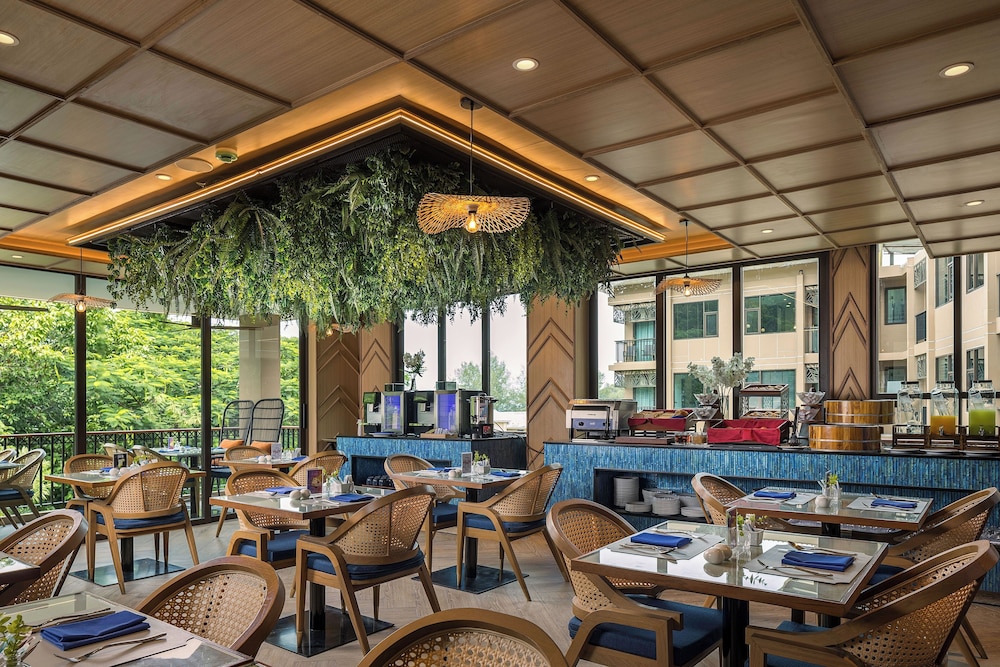 The Proud Karon Beach Phuket Trademark Collection By Wyndham 45/51