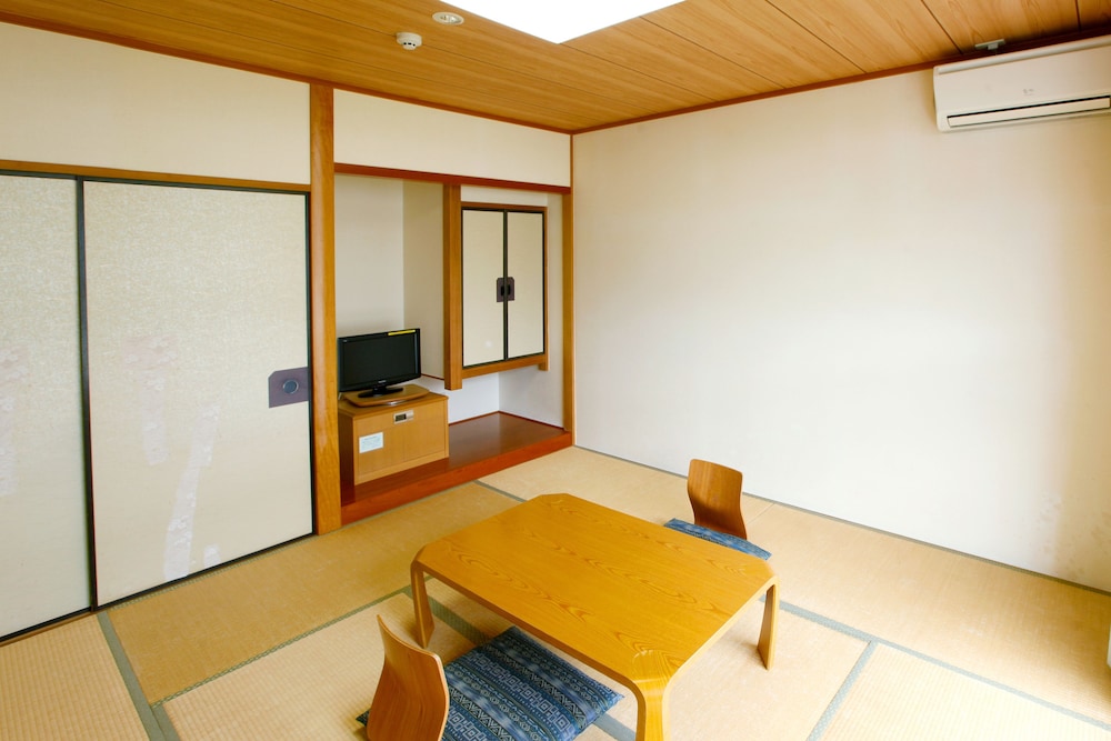 Beppu Housensou 32/42