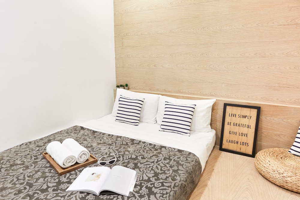 Vann Bangkok Boutique House 50/50