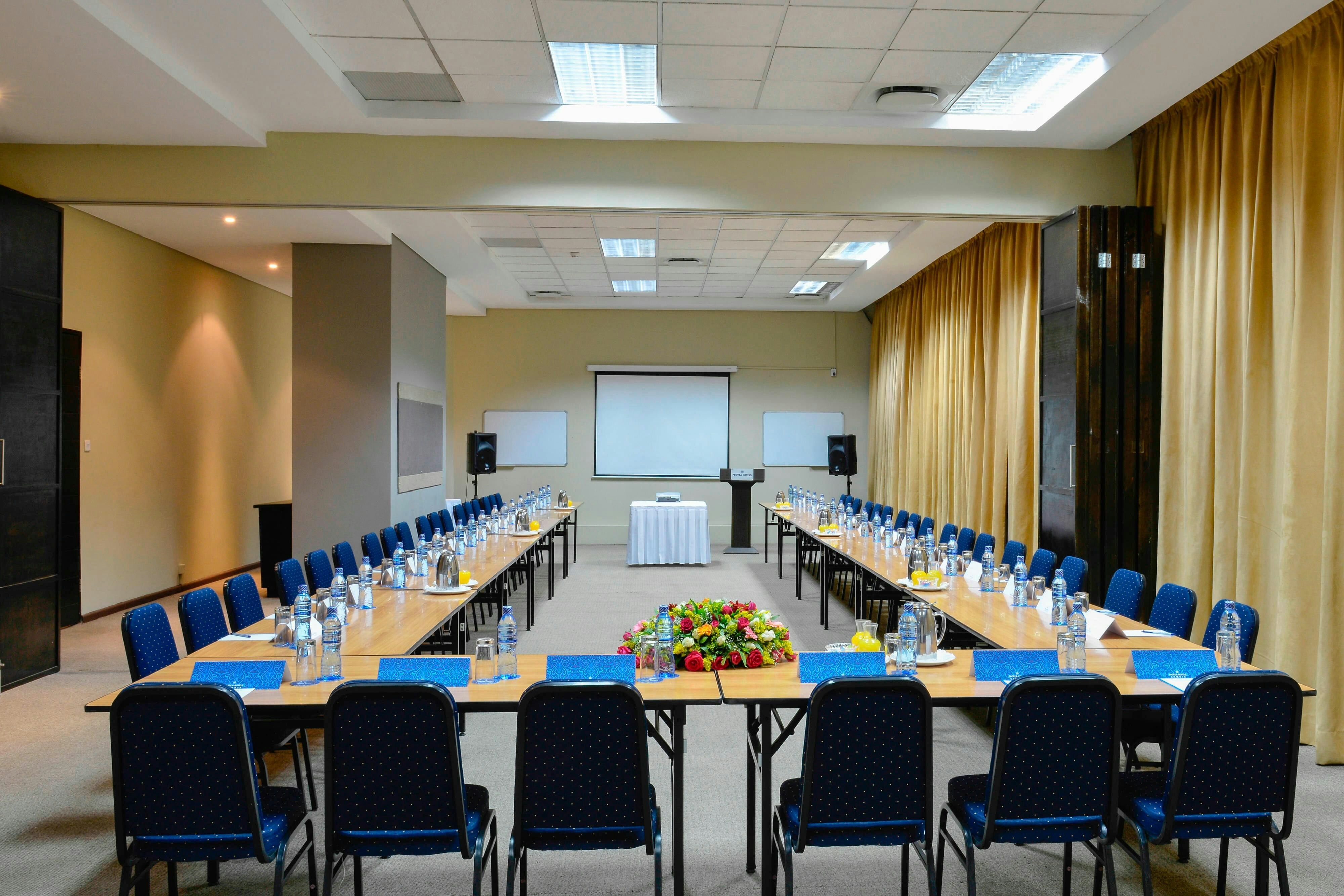 Protea Hotel by Marriott Lusaka Cairo Road 42/51