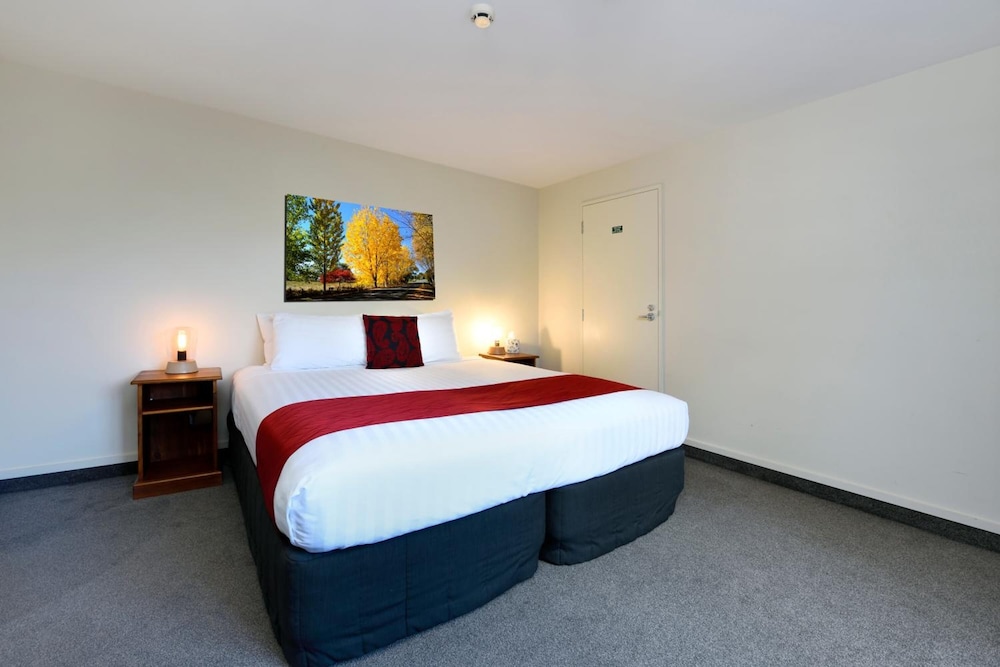 Gladstone Motel Nelson 14/42