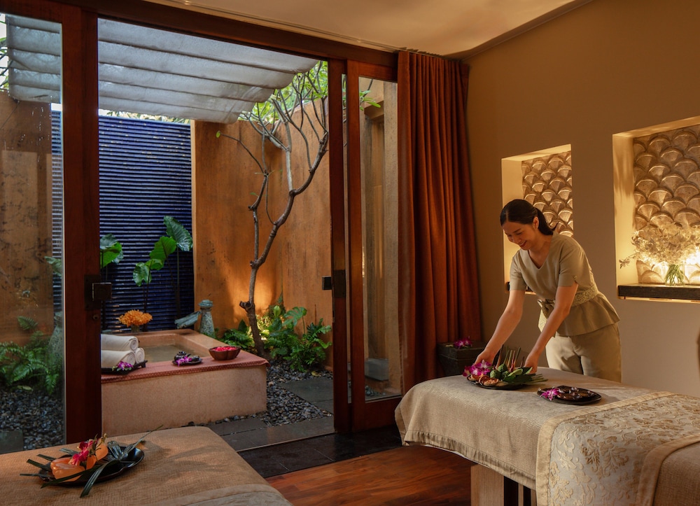 Anantara Hua Hin Resort 8/66