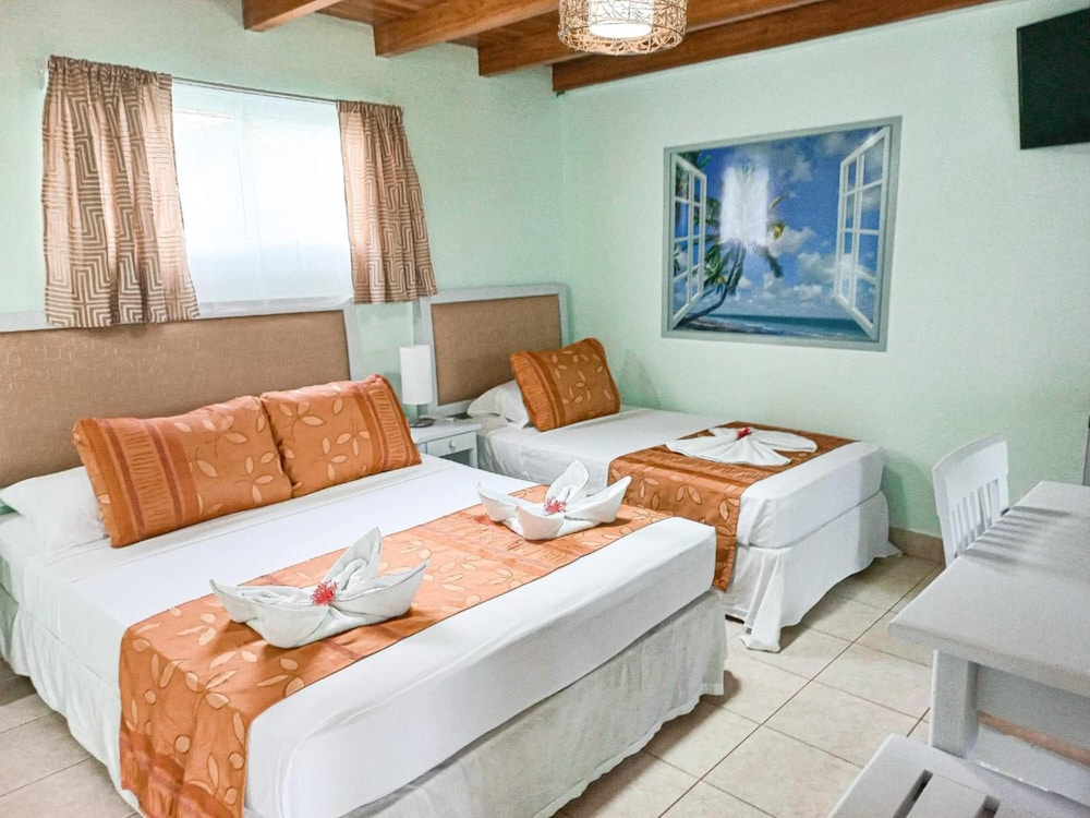Hotel Samara Inn 25/68