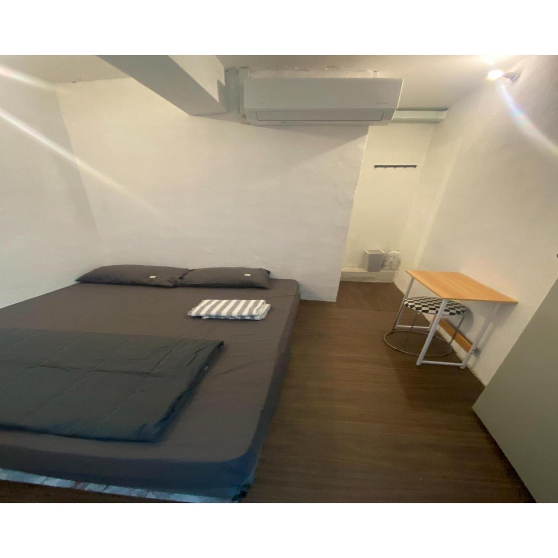 Hotel O J Stay Guesthouse 14/20