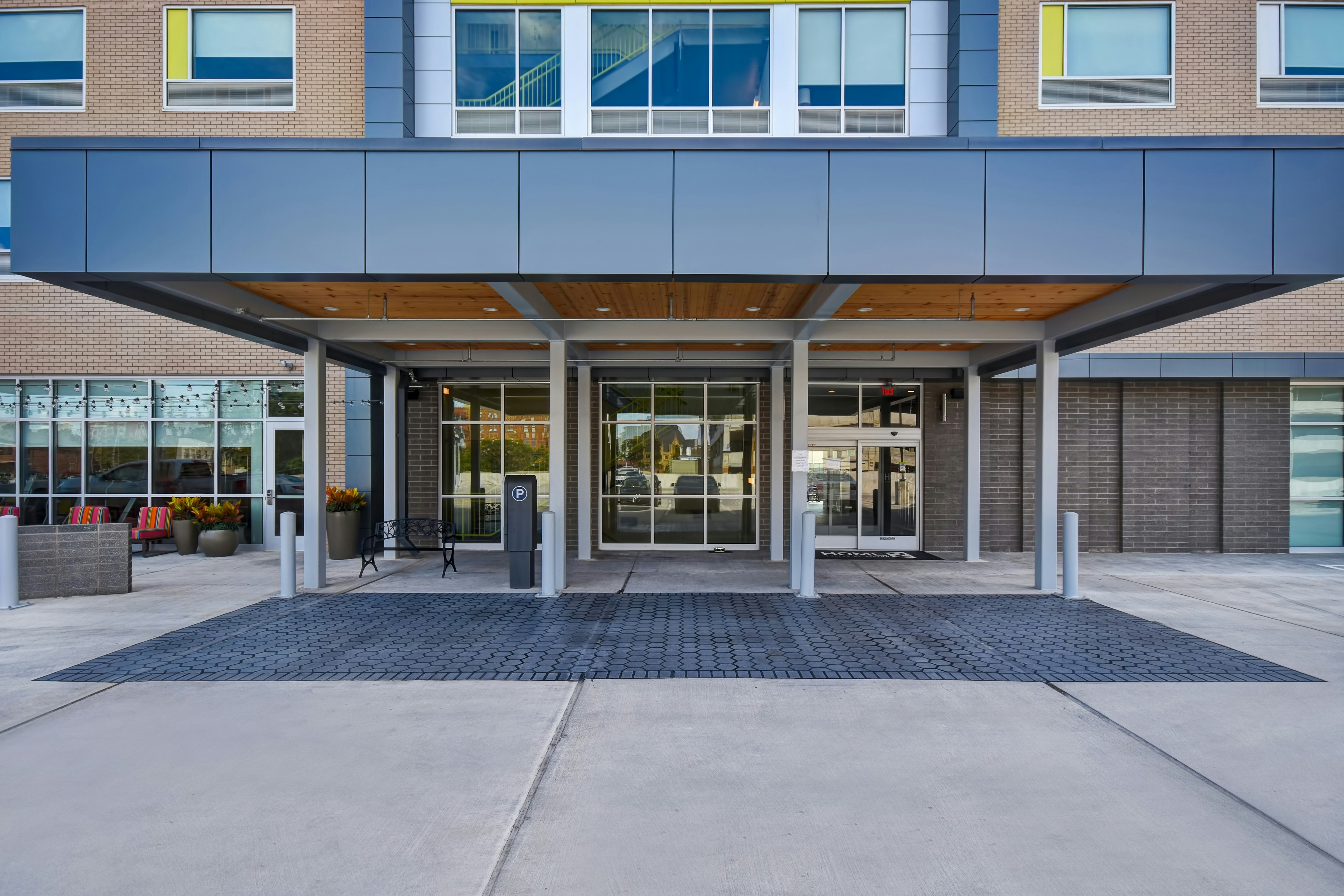 Home2 Suites By Hilton Columbus Downtown photo3