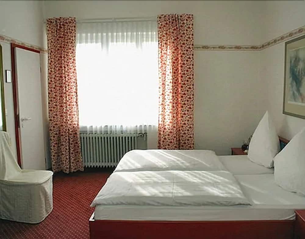 City Hotel 14/36