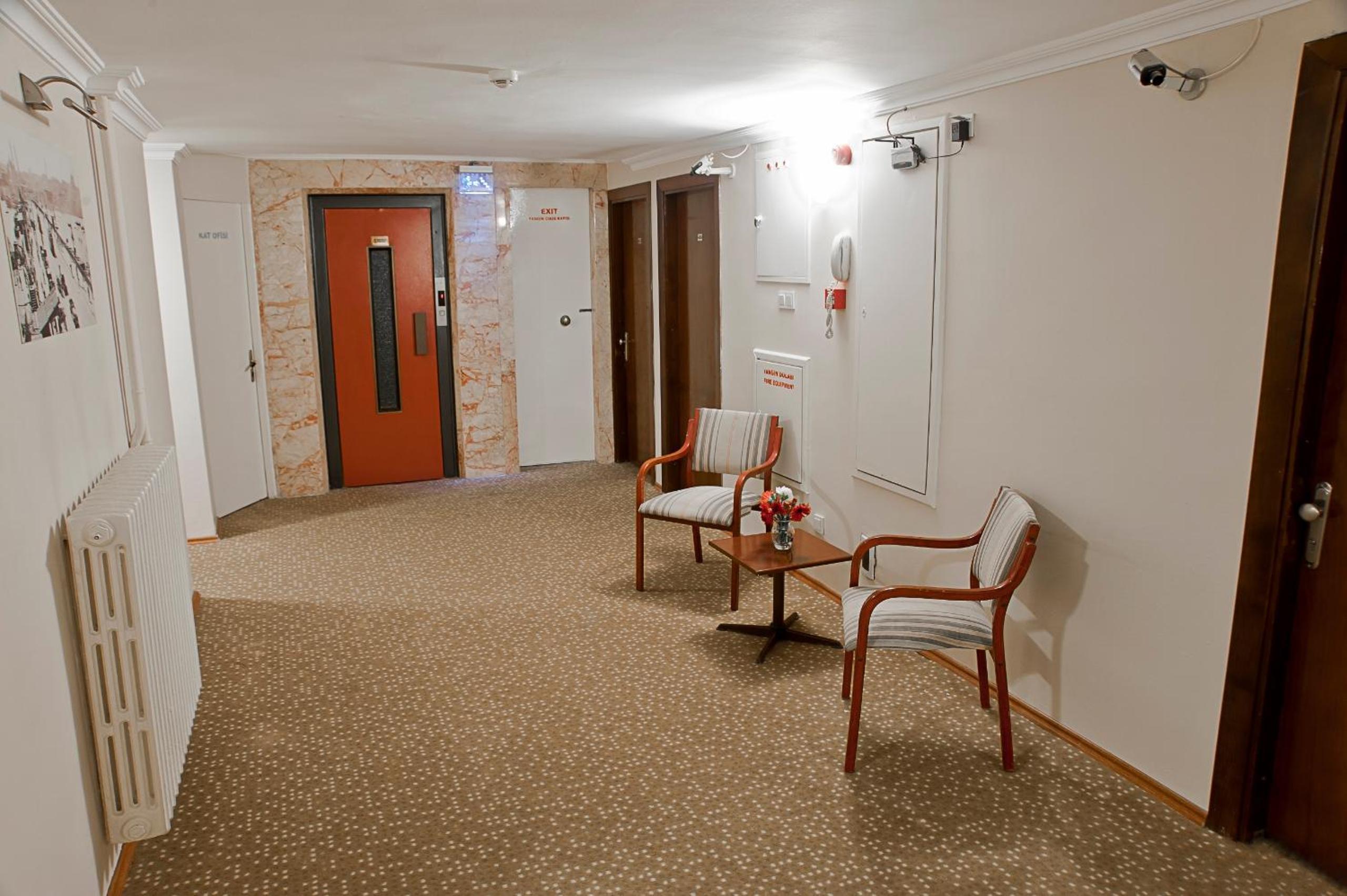 Avlonya Hotel 20/32