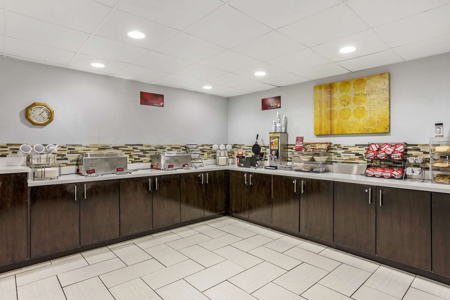 Best Western Plus Jonesboro Inn & Suites 10/13