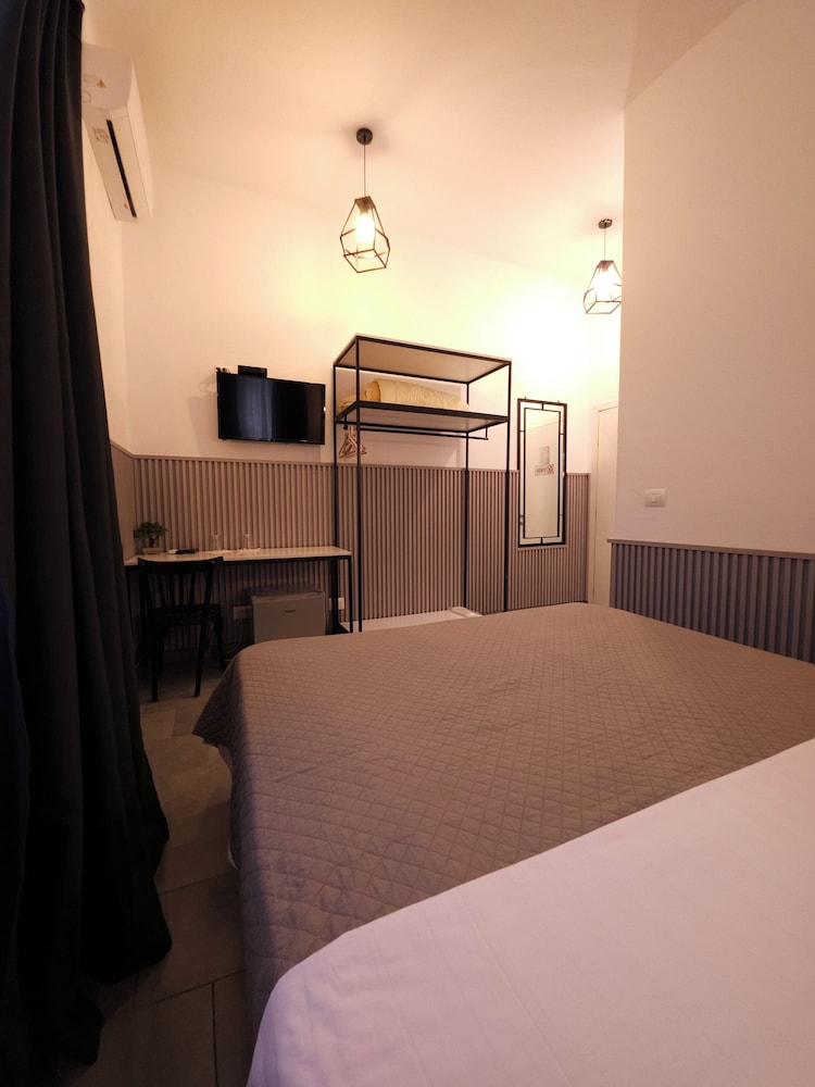 Hotel Antigone 19/54