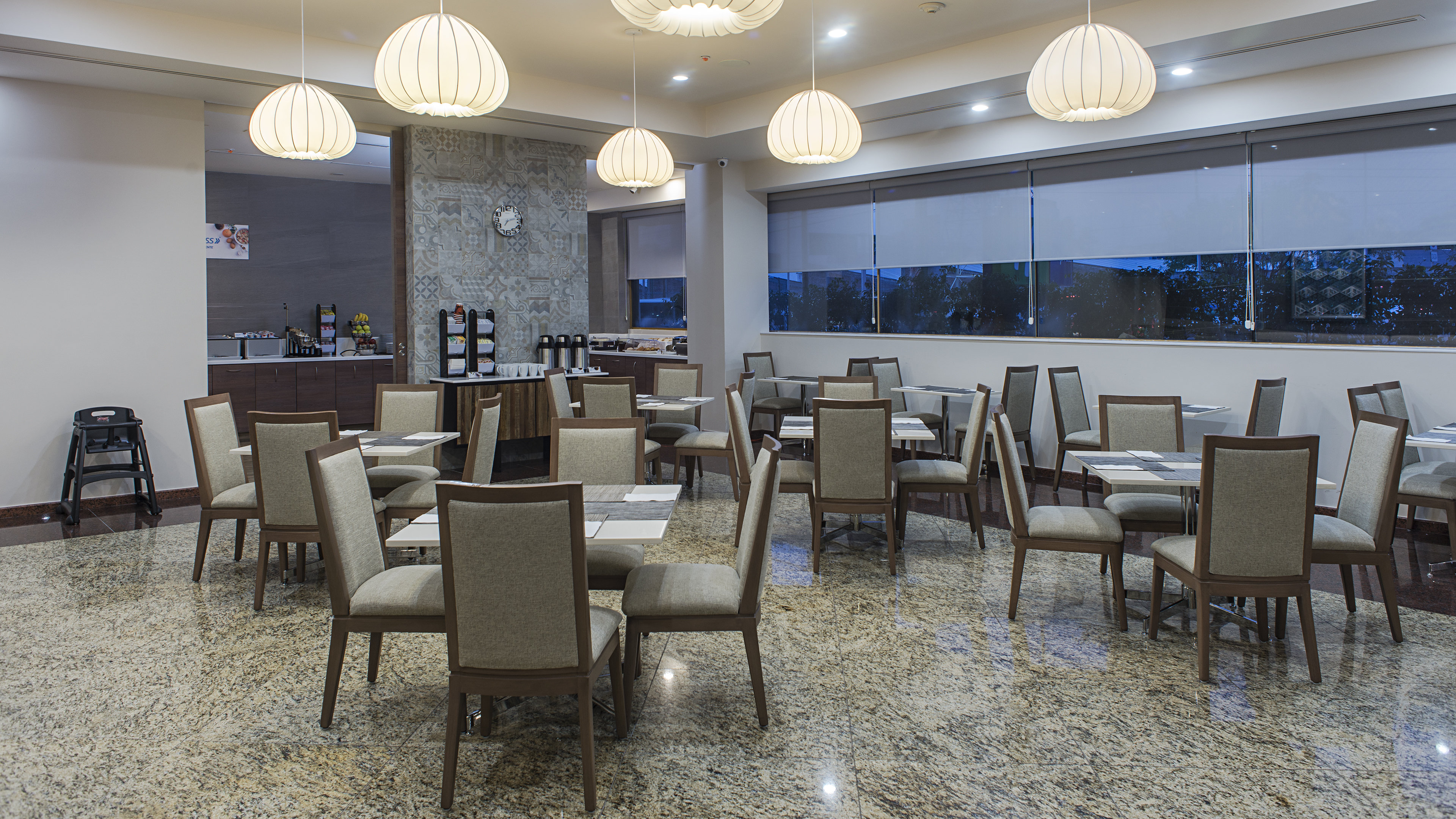 HOLIDAY INN EXPRESS MEXICO - TOREO 44/58