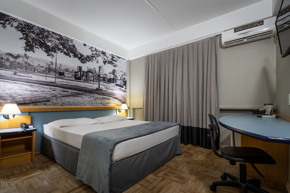 Brivali Hotel Centro 8/24