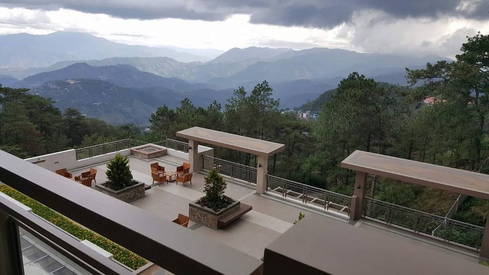 Outlook Ridge Residences N-206 5/50