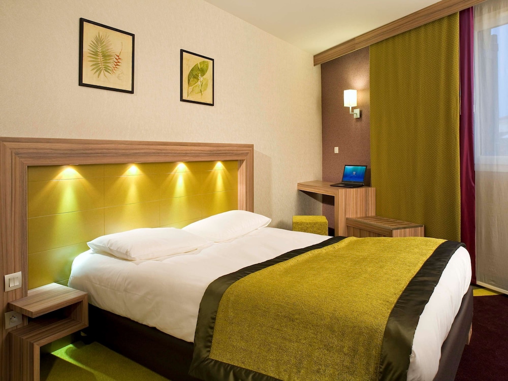 Mercure Libourne Saint Emilion Hotel 12/65