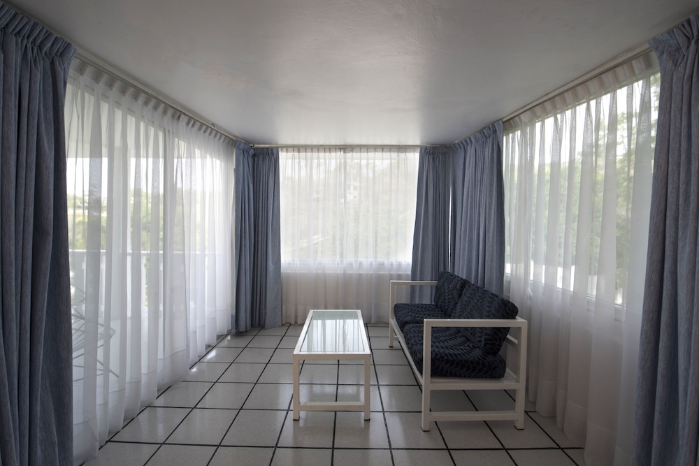 Hotel Villa Bejar Tequesquitengo 35/72