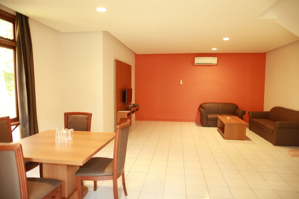Sanghyang Indah Spa Resort 25/50
