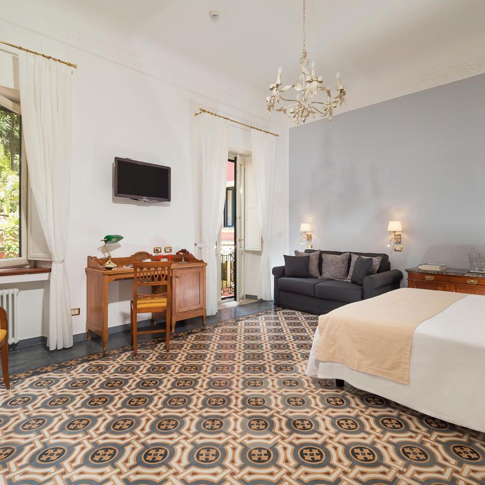 Atrium, Double Bed