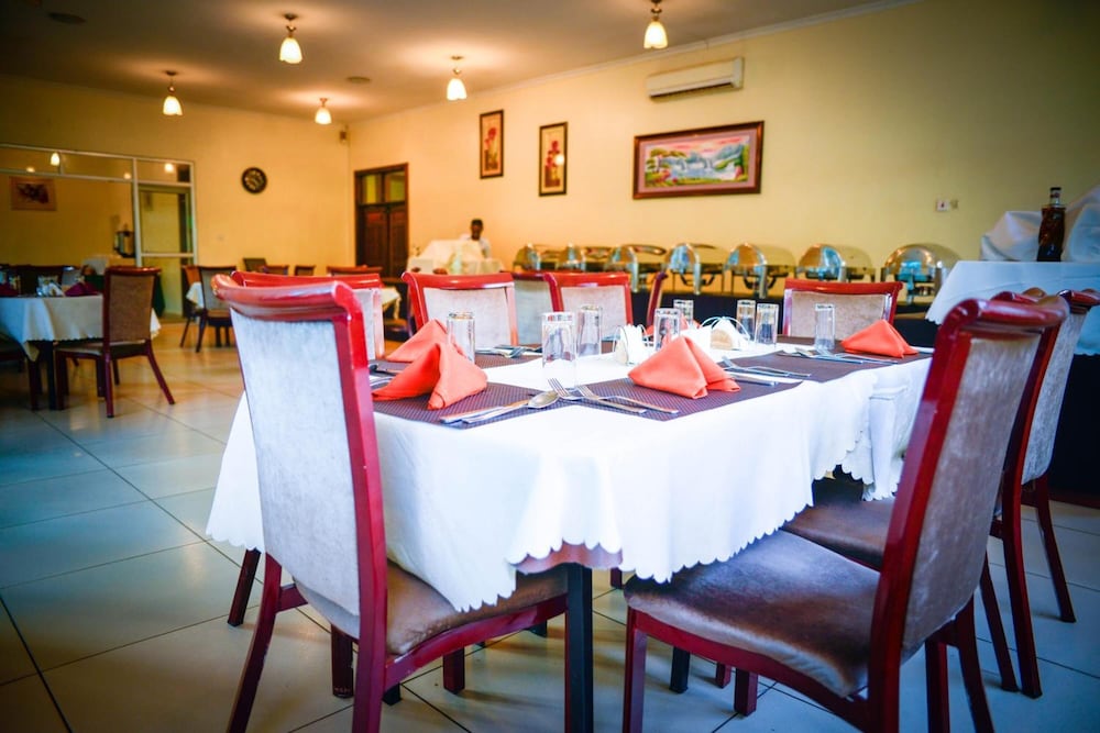 Chamba Valley Exotic Hotel 37/50