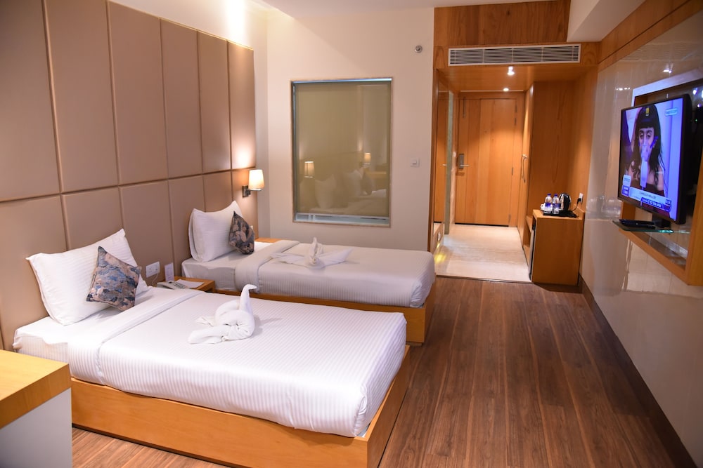 Hotel Narayanam 29/50