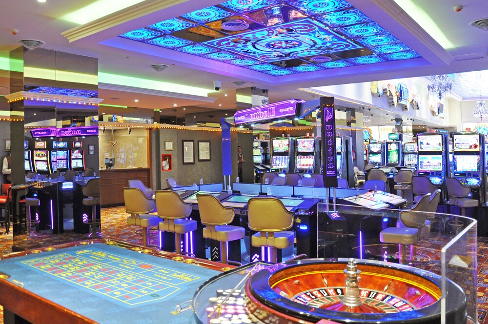 Amerian Hotel Casino Carlos V 57/63