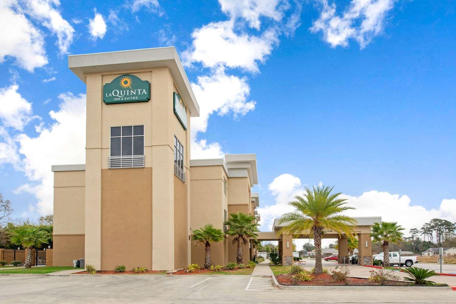 La Quinta Inn And Suites By Wyndham Lake Charles - Westlake 4/45