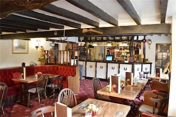 The Red Lion 21/32