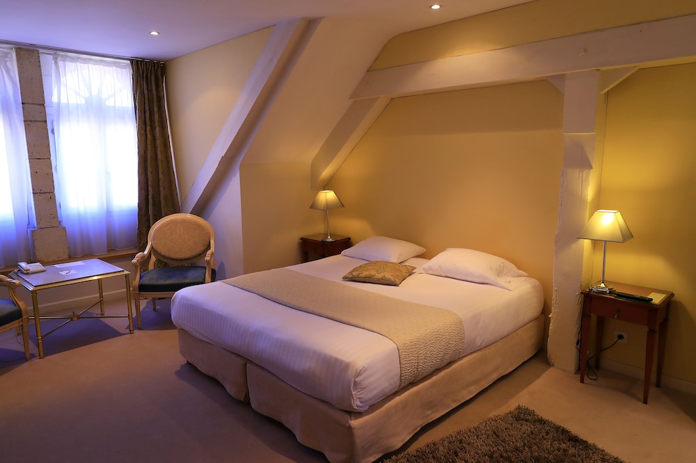 Hotel Le Renoir 7/36