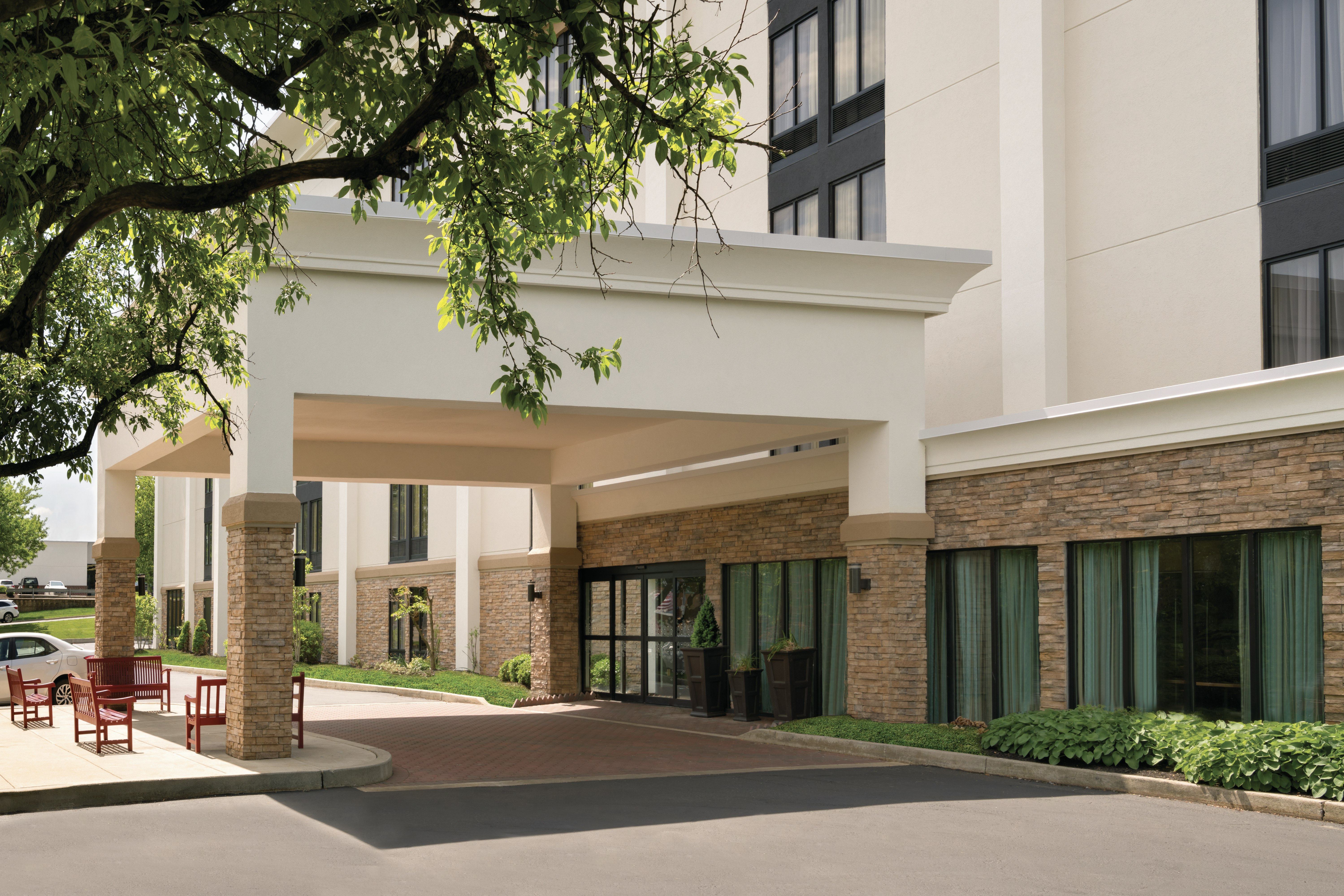 Hampton Inn Reading/Wyomissing 7/40