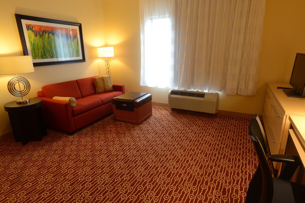 TOWNEPLACE SUITES BOWLING GREEN 29/44