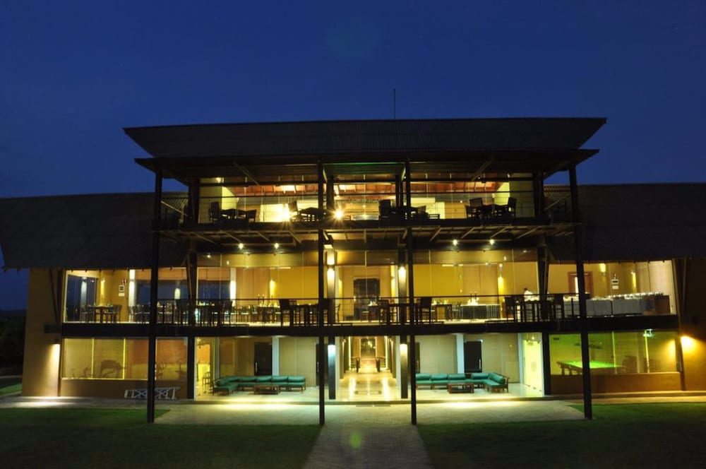 Laya Safari Resorts Spa 2/68