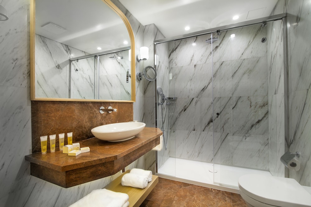 Ana Hotels Bradul Poiana Brasov 29/30