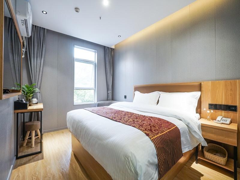 GT Alliance Shanghai Baoshan District shanghai University Qihua Road Metro Station Hotel 9/19