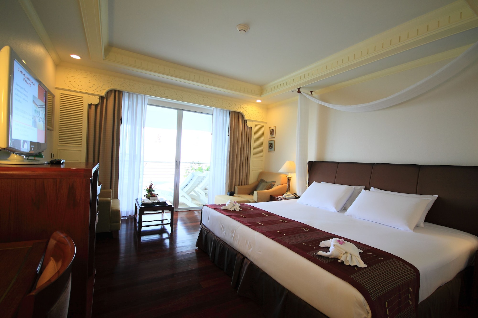 1 BEDROOM, REGENCY, SUITE