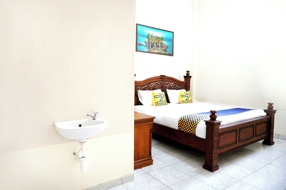 SPOT ON 2629 Duta Karimun 33/50