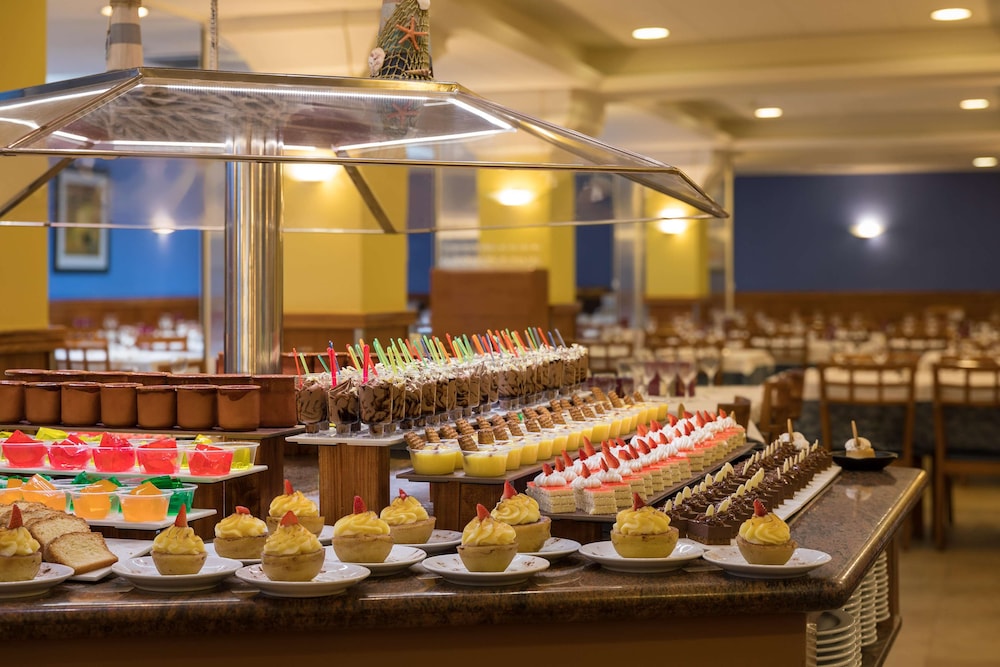 Htop Pineda Palace - Adults Only 56/68