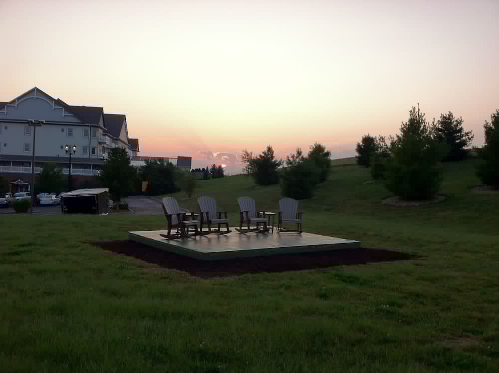 Carlisle Inn Sugarcreek 6/58