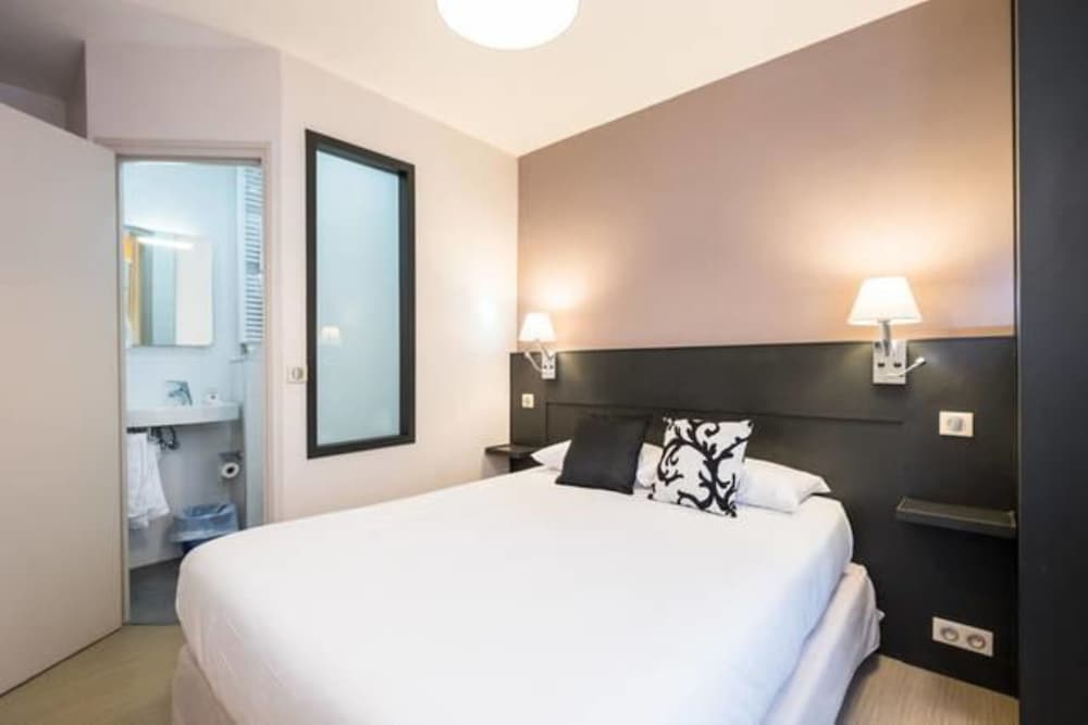 HOTEL BONSEJOUR MONTMARTRE 22/59