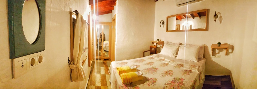 Lilyum Alacati Butik Otel 15/47