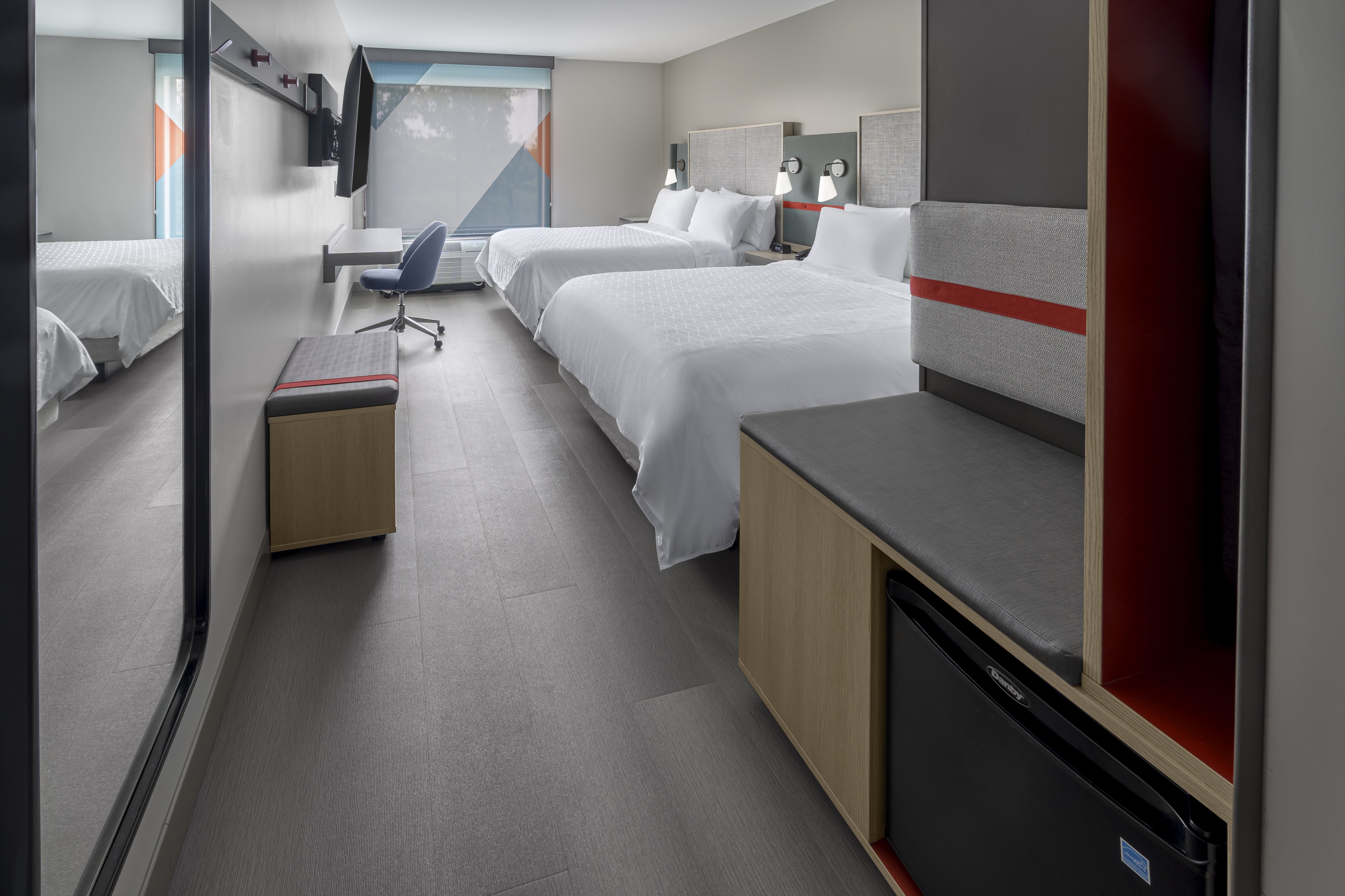 avid hotels Milwaukee West - Waukesha 36/37