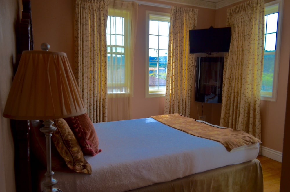 Hotel 1110 - Adults Only 36/75