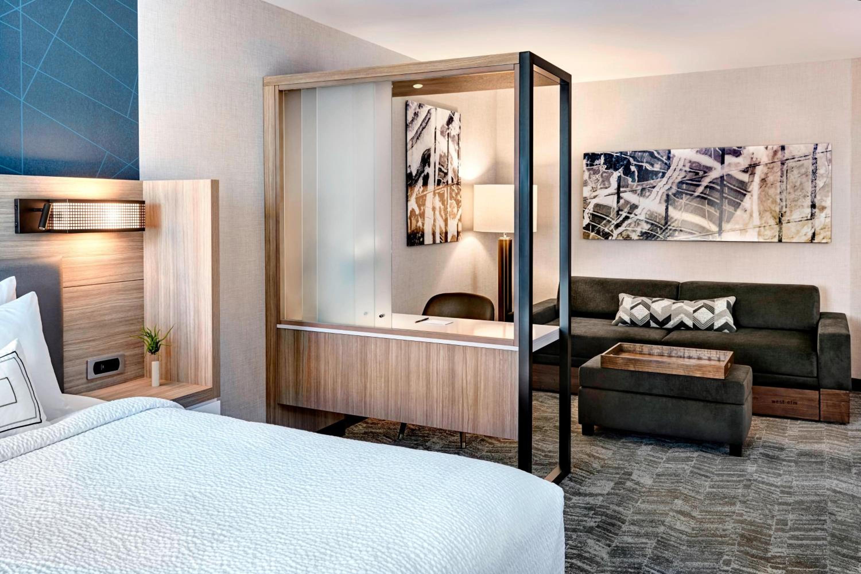 Room at Springhill Suites Huntington Beach Orange County, HUNTINGTON BEACH - CA