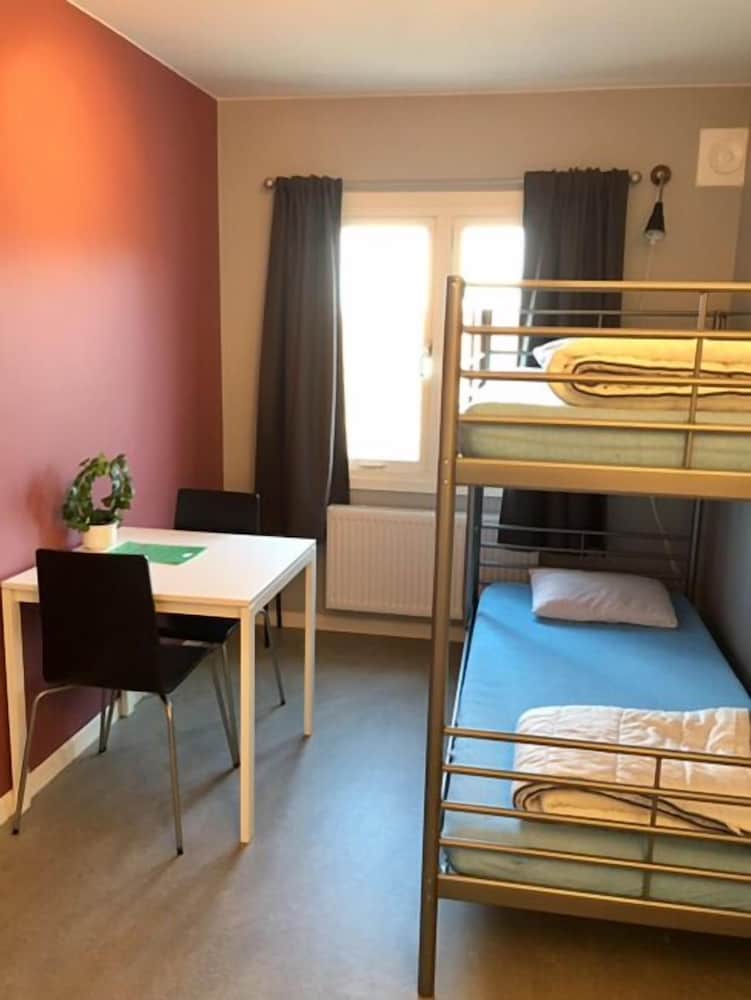Partille Vandrarhem Bed & Breakfast 12/25