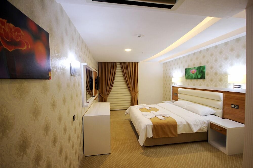 Ancient Mesopotamia Hotel 5/42