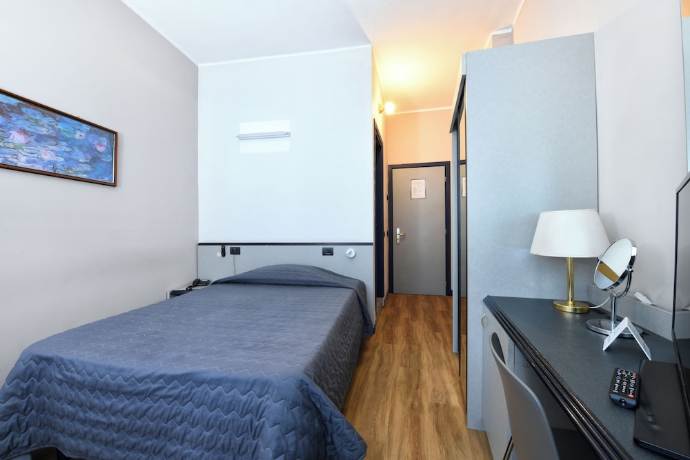HOTEL INTERNAZIONALE 14/50