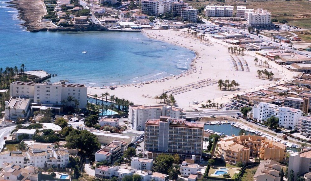 Villa Naranjos 49/55