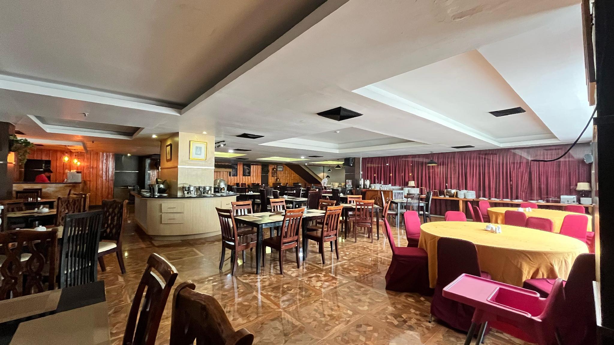 Hotel Grand Antares 39/50
