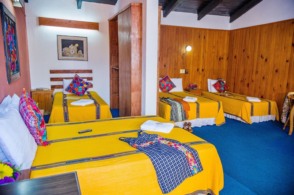 Hotel Panchoy 65/69