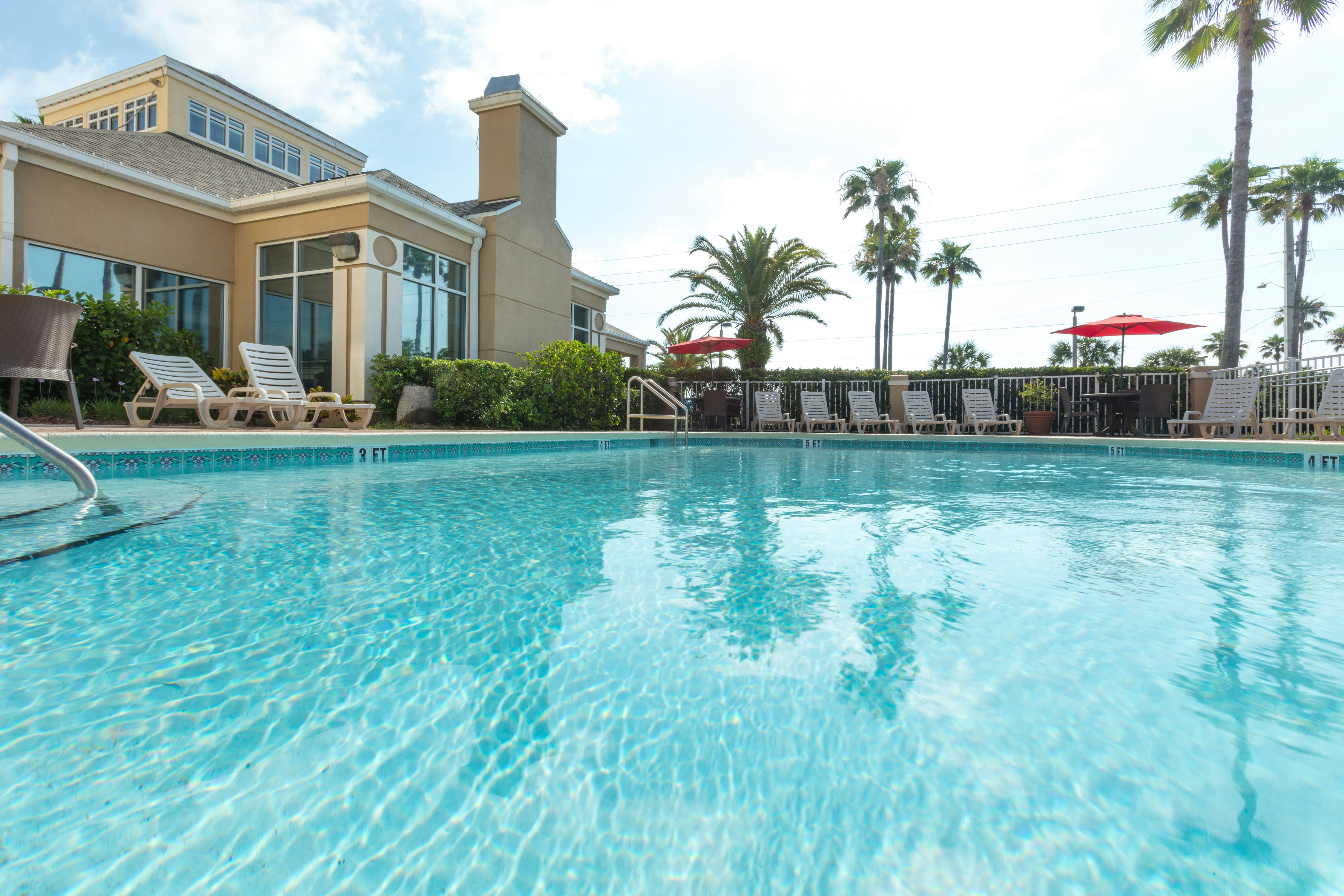 HILTON GARDEN INN ST. AUGUSTINE BEACH 4/55