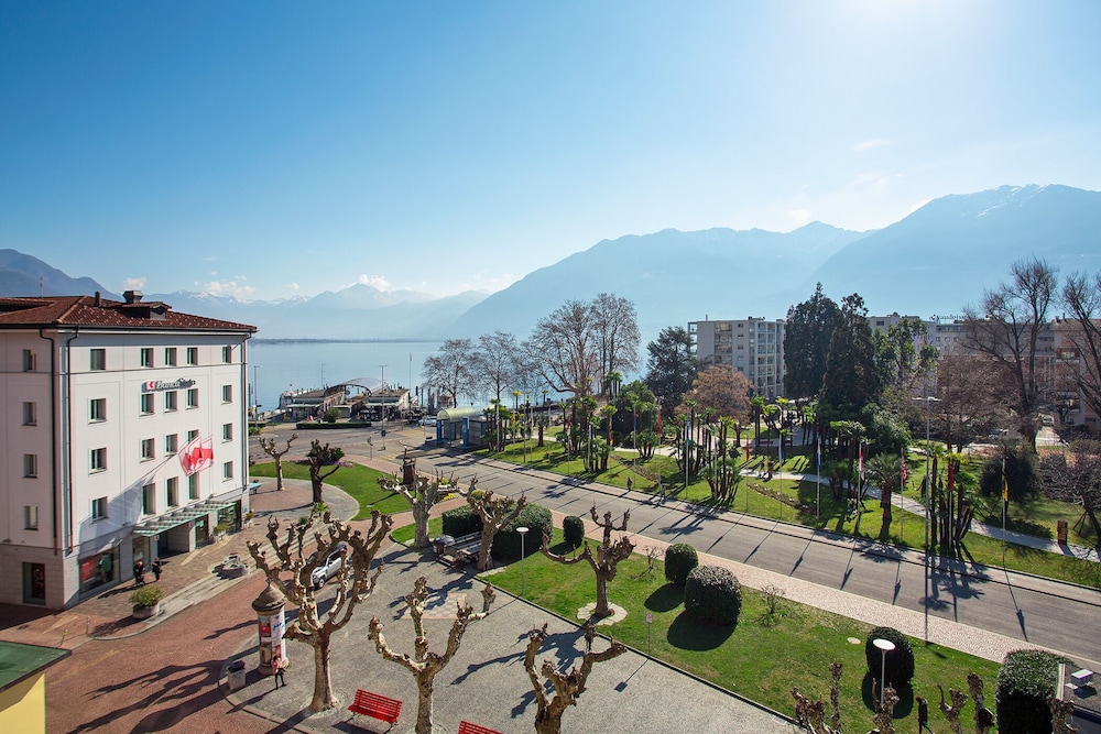 Hotel Du Lac Locarno 53/57
