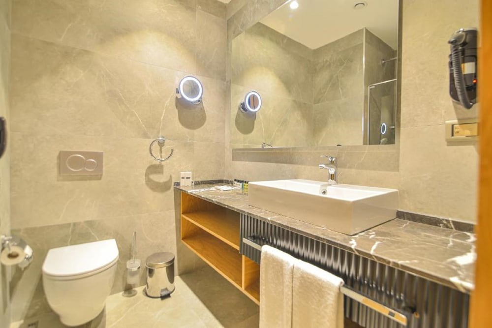 Serenity Comfort Hotel 41/41